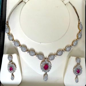 Elegant necklace set (Indian/Pakistani/desi/Afghan)